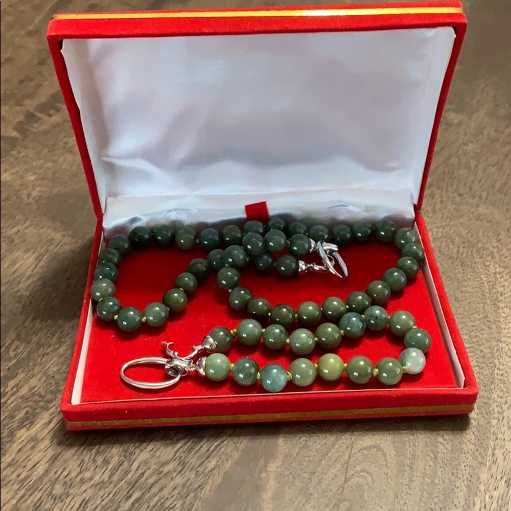 Beautiful Green Cultured Peals